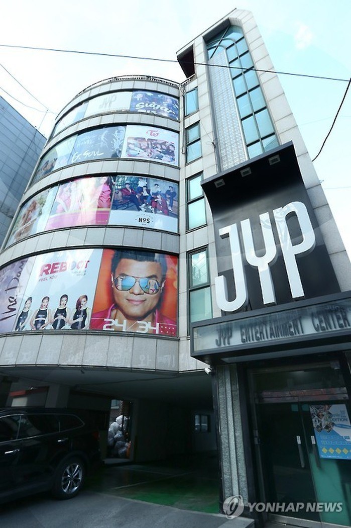 Resultado de imagem para JYP old building